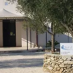 فندق مبيت وإفطار Otranto Le Sancinare 3*