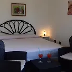 Otranto Le Sancinare فندق مبيت وإفطار Casamassella