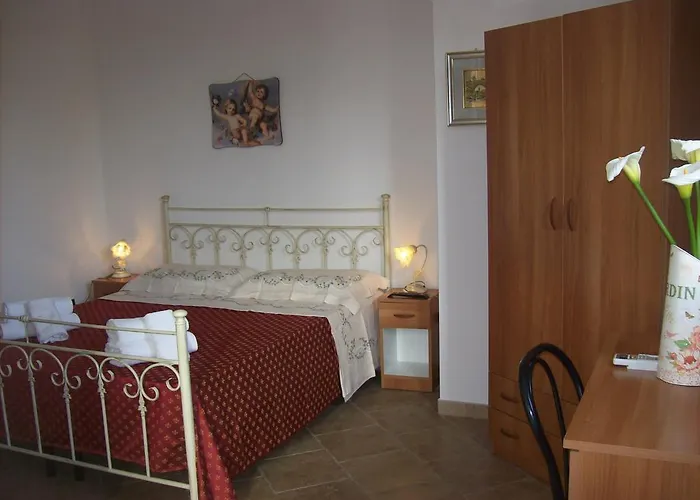 Otranto Le Sancinare Bed & Breakfast Casamassella