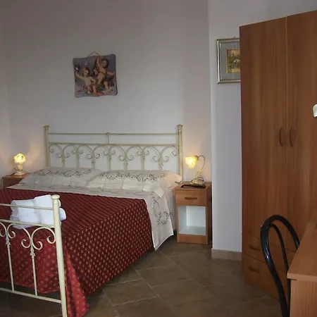 Otranto Le Sancinare Bed & Breakfast Casamassella