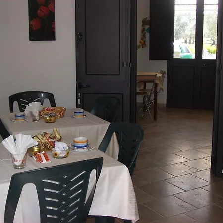 Alojamento de Acomodação e Pequeno-almoço Otranto Le Sancinare 3*